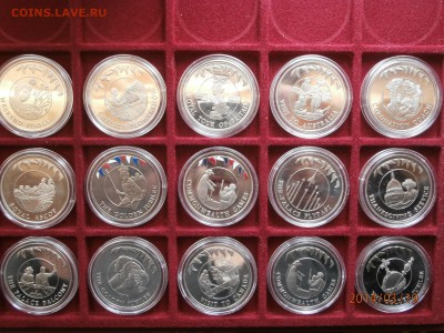ФОЛКЛЕНДЫ 2002г.50пенсов- серия ЗОЛОТОЙ ЮБИЛЕЙ 15шт.20.03 - P3190007.JPG