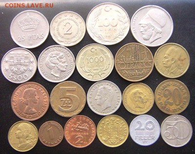 35 разных монет (смотрите фото и описание). До 24.03_22.00мс - 7408