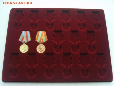 Планшет под Ордена.Медали.Знаки.От 1яч.-до 77ячеек. - S8304756.JPG