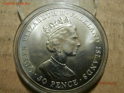 ФОЛКЛЕНДЫ  2001 г.50пенсов. ДЕНЬ РОЖДЕНИЯ до 04.04 - P4030026.JPG