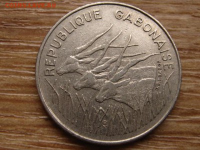 Габон 100 франков 1972 тип 1   до 08.04.14 в 21.00 М - IMG_4511