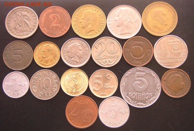 38 разных монет (см. фото и описание). До 10.04_22.00мск - 7663