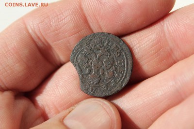 денга 1718г-уставшая.. - 1
