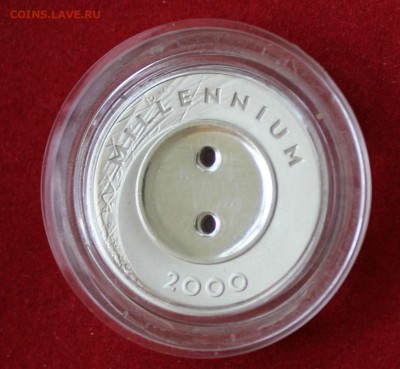 ЛАТВИЯ серебро 1 лат 1999г. МИЛЛЕНИУМ-пуговица. ОЦЕНКА, - IMG_1879.JPG