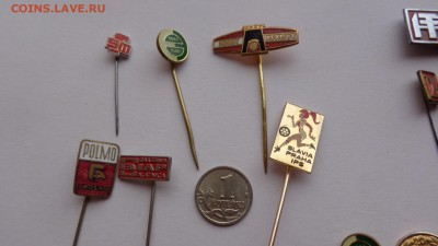 11 значков инострань игла  до  2.6  в 21-00 мск - ....лето 26.5.14 г.  разное 154.JPG