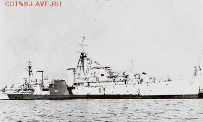 подводная лодка Ghazi вскоре после прибытия в Пакистан. Лодка ошвартована у борта крейсера Babur и несет еще старый американский бортовой номер. Октябрь 1964г. - первая лодка