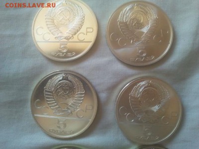 На оценку  олимпиада   1980 в  серебре 28 монет коробка - 2014-06-09 13.51.03