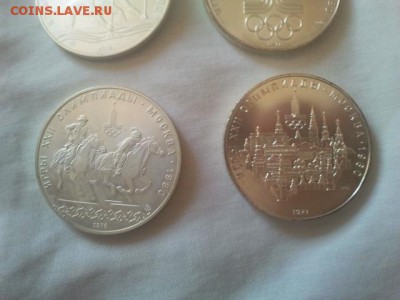 На оценку  олимпиада   1980 в  серебре 28 монет коробка - 2014-06-09 13.39.49