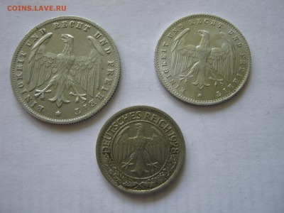 ГЕРМАНИЯ 4 пф. 1932. 50 пф. 1928. 200 и 500 марок 1923. - 089.JPG