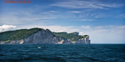 Увы, фотографии сделанной с того же ракурса, как на монете, не нашёл. - Полуостров Гаспе