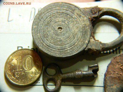 3 СТАРИННЫХ ЗАМОЧКА и ключик КЛЕЙМО ВАРЫПАЕВЪ - P1930478.JPG