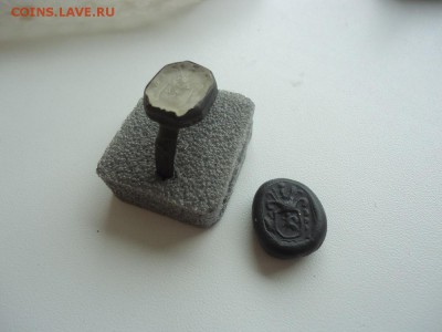 6шт перстней со вставками (перстня печати) очень интересные - DSC07535.JPG