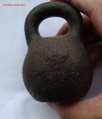 две гирьки латунь (вес 820 гр.) и чугун  (вес 1200 гр.) - DSC05543.JPG