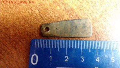 Голова волка и какойто жетон - xBzhHHSxcww