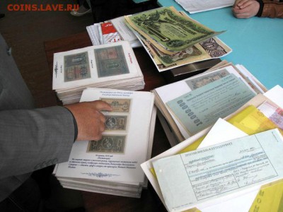 Художники & банкноты. Феодосия - getImageCAS1Y9QA