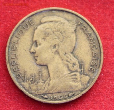 С РУБЛЯ ФРАНЦ.РЕЮНЬОН 20 франков 1955г. до 14.08.14г. в 22 - IMG_3228.JPG