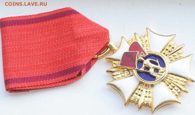 МНОГО иностранных медалей разных стран и времён на оценку - 11.JPG