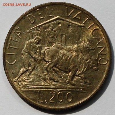 Ватикан. 200 лир 1982. тираж - 120 000. - 1
