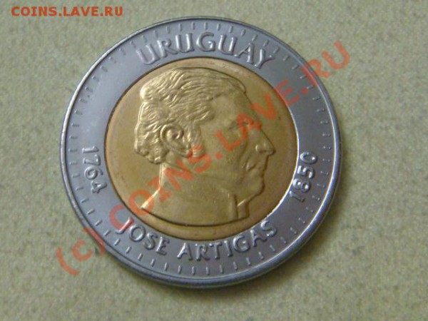 -v-Уругвай 10 песо 2000г.(бимет) до 16.04(21.00) - DSC04493.JPG