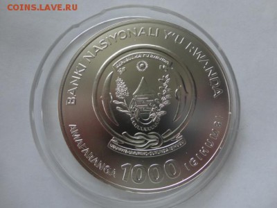 Крупные современные иностранные серебряные монеты - DSC07854.JPG