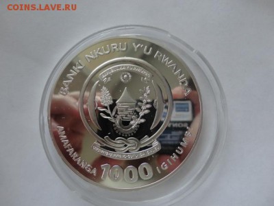 Крупные современные иностранные серебряные монеты - DSC07856.JPG