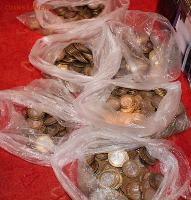 БИМ 800 монет, СПМД с 200 р. до 09.10.2014 года - IMG_0382.JPG