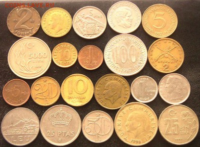 49 разных зарубежных монет (см. описание). До 06.10_22.04мск - 8751