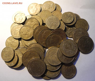 Франция 5, 10, 20 сентимов 1963-1992 61шт до 22-00 16октября - DSCN3454.JPG