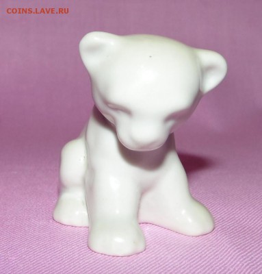 Львенок.Рига.Белье.50-е года на оценку фарфор - DSC00065.JPG