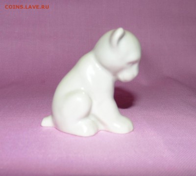 Львенок.Рига.Белье.50-е года на оценку фарфор - DSC00066.JPG