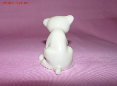 Львенок.Рига.Белье.50-е года на оценку фарфор - DSC00069.JPG