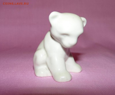 Львенок.Рига.Белье.50-е года на оценку фарфор - DSC00071.JPG