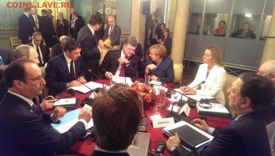 Ну а теперь про Украину - переговоры
