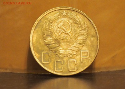 2 копейки 1933г, 5 копеек 1931 и 1943гг - PA190185.JPG