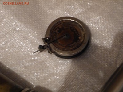 Вот здесь написано:LONDON-BERLIN-PARISTHE GRAMMOPHONE CO LIMITEDMADE IN USAEXH?B???ON - P1030337.JPG