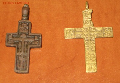 2 крестика, один желтый, другой темный. - IMG_0996