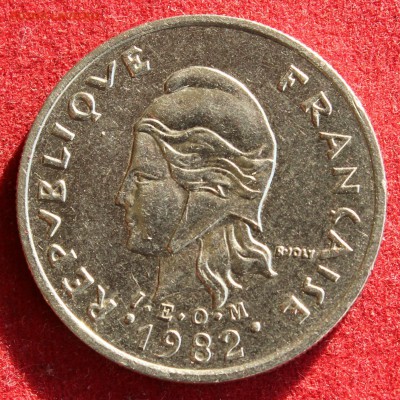 С рубля ФР.ПОЛИНЕЗИЯ 10 фр. 1982г.МАСКА до 4.11.14г.в 22-00 - IMG_2170.JPG