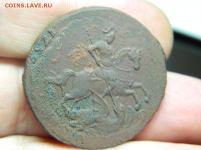 2 копейки 1757г(перечекан с облачной копейки) - DSCN7426[1].JPG