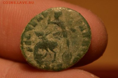 монета Римской Империи IV век от Р,Х. - CSC_0204 (2).JPG
