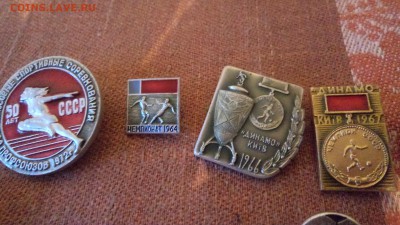 значки по футболу и олимпиаде - DSC02494