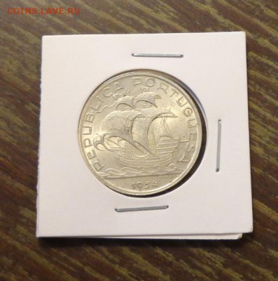 ПОРТУГАЛИЯ 10 эскудо КАРАВЕЛЛА отличная! до 28.11, 22.00 мск - Португалия кораблик 1954-1