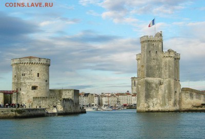 Монеты с Корабликами - 1024px-La_Rochelle_Vieux-Port