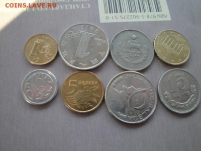 8 монет разных стран и номиналов  № 2 до 12.12 в 21-35 - 23.11.13   боны Макс 389.JPG