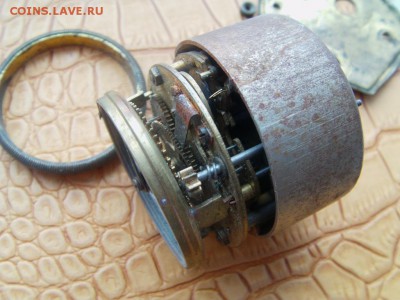 Маленький будильник, опознание - IMAG0709.JPG