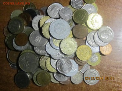 Кучка иностранных монет.140 шт. - IMG_0006.JPG