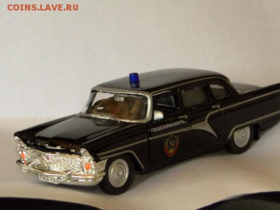 МОДЕЛЬ ЧАЙКА 1:43-24.12.14.-22:00 МСК. - ГАЗ-13 КГБ..JPG