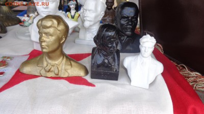 Фарфор,шпиатр  : Маяковский ,Есенин и Гоголь  по Фиксу - ммм  28- 12 -  2014  иии 023.JPG