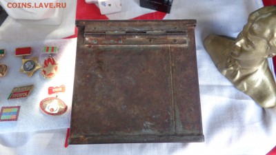 Ящичичек металлический Вторая мировая (цинк)  до 8.1  в 21-4 - ммм  28- 12 -  2014  иии 034.JPG