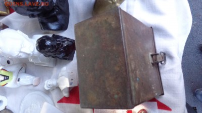 Ящичичек металлический Вторая мировая (цинк)  до 8.1  в 21-4 - ммм  28- 12 -  2014  иии 035.JPG