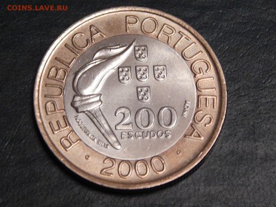 ПОРТУГАЛИЯ 200 эскудо ОЛИМПИАДА в Сиднее 2000 (би-метал) - DSCN3283.JPG